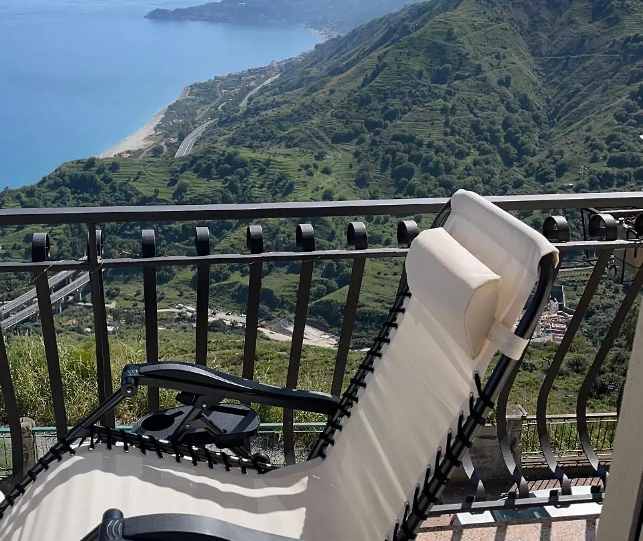Casanima Vista Incantevole Vicino Taormina Forza d'Agro Apartment